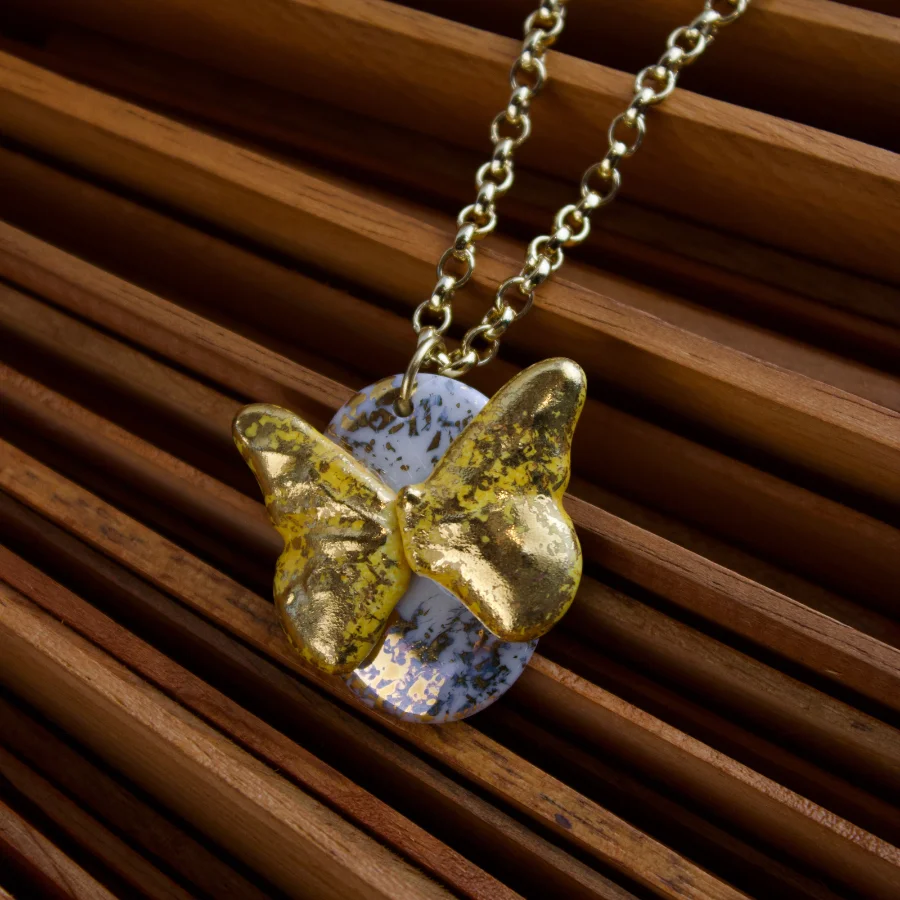 Colar Corrente Medalha com Borboleta